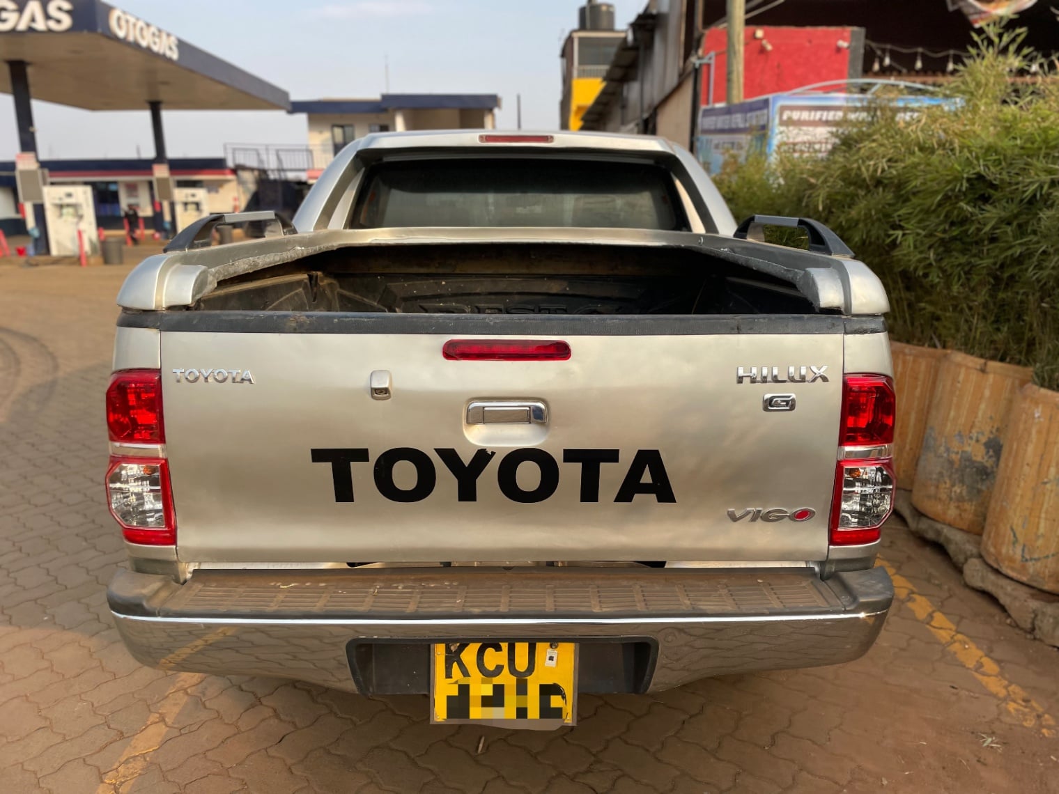 Toyota Hilux - 8/9 for sale in Kenya | RmSg Kenya