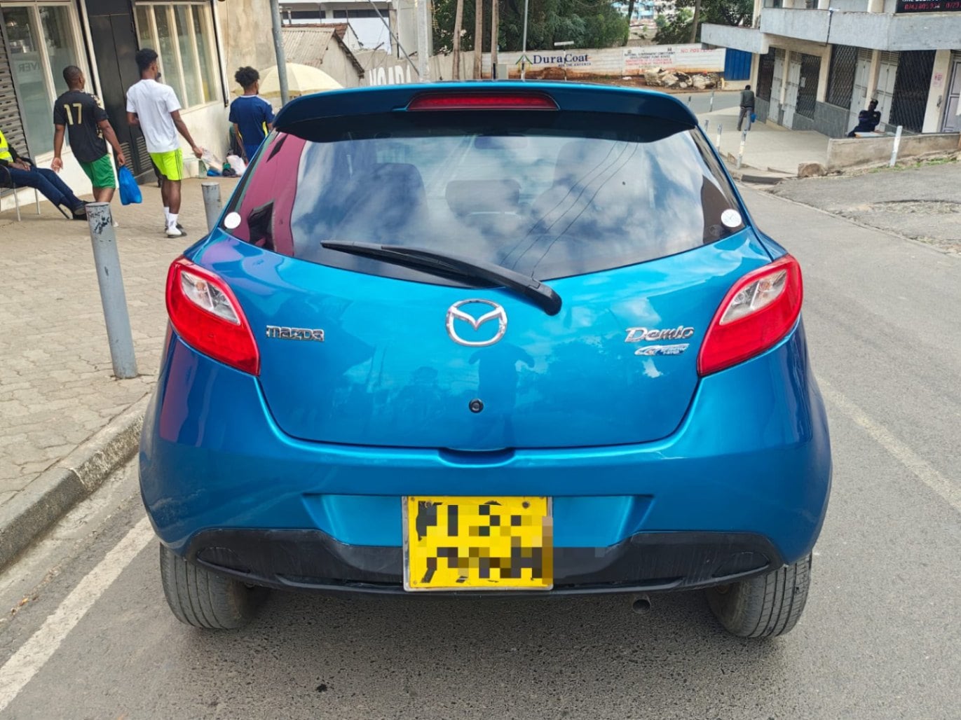 Mazda Demio - 5/6 for sale in Kenya | RmSg Kenya