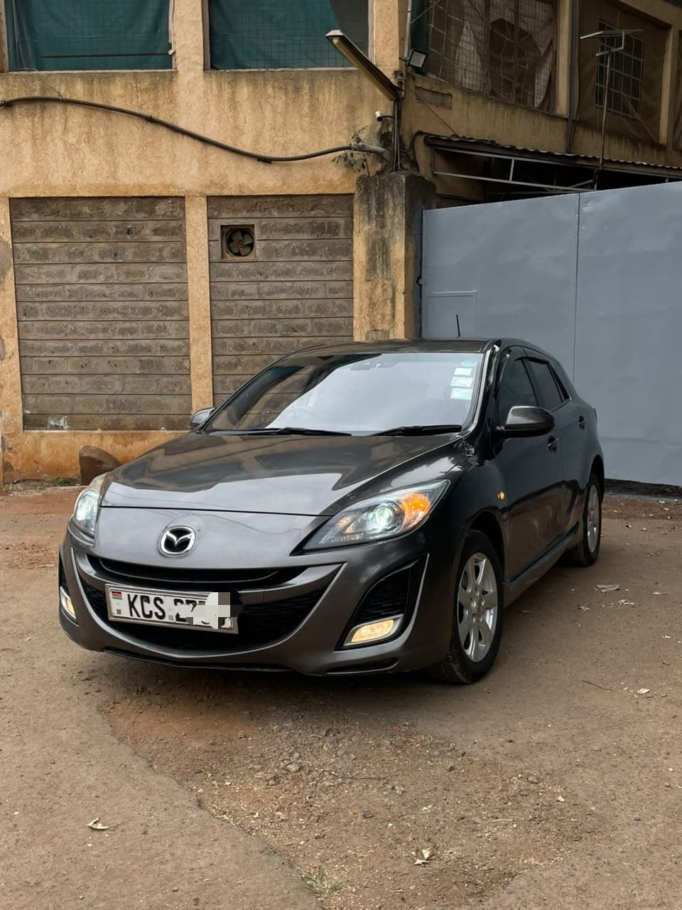 Mazda Axela 2012 for sale in Kiambu road at KES 890,000 - RmSg Kenya