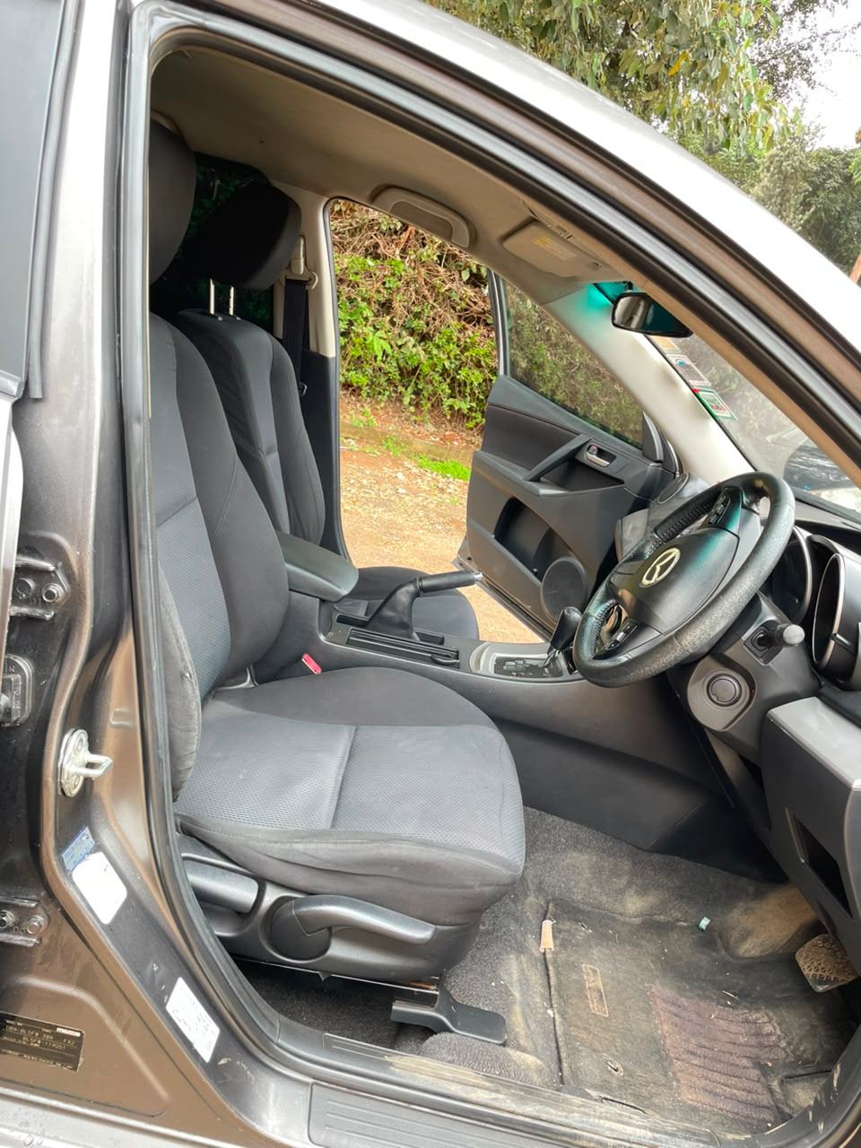 Mazda Axela - 6/13 for sale in Kenya | RmSg Kenya
