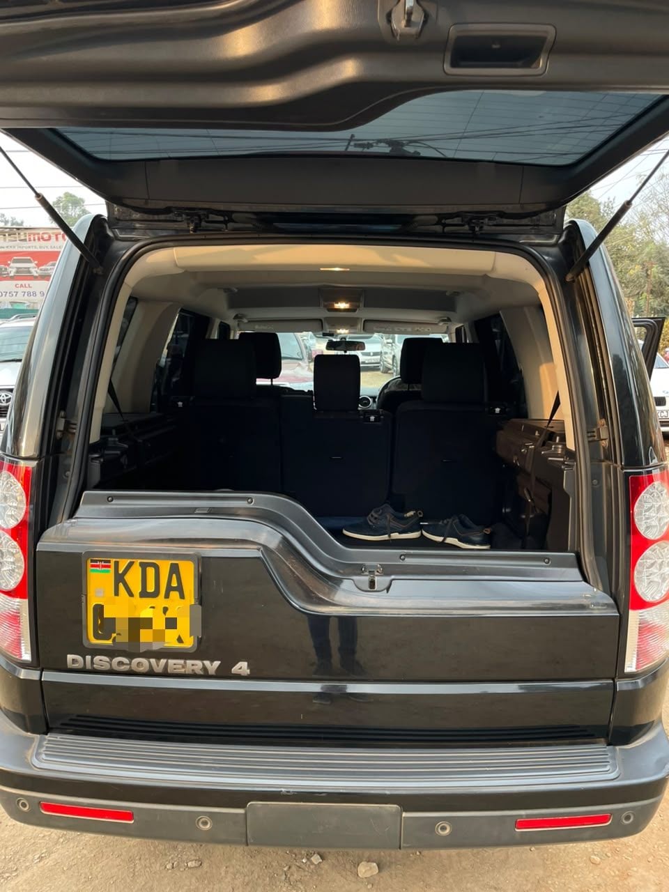 Land Rover Discovery 4 - 10/12 for sale in Kenya | RmSg Kenya