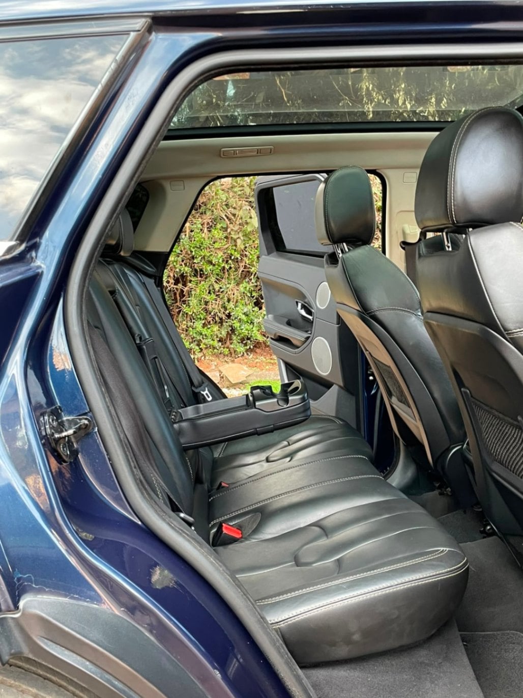 Land Rover Range Rover Evoque - 7/12 for sale in Kenya | RmSg Kenya
