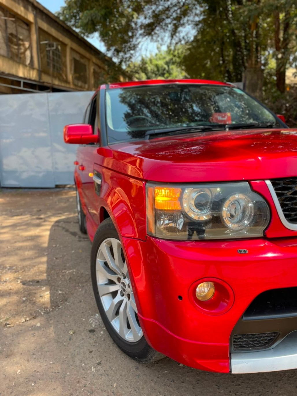 Land Rover Range Rover Sport - 4/10 for sale in Kenya | RmSg Kenya