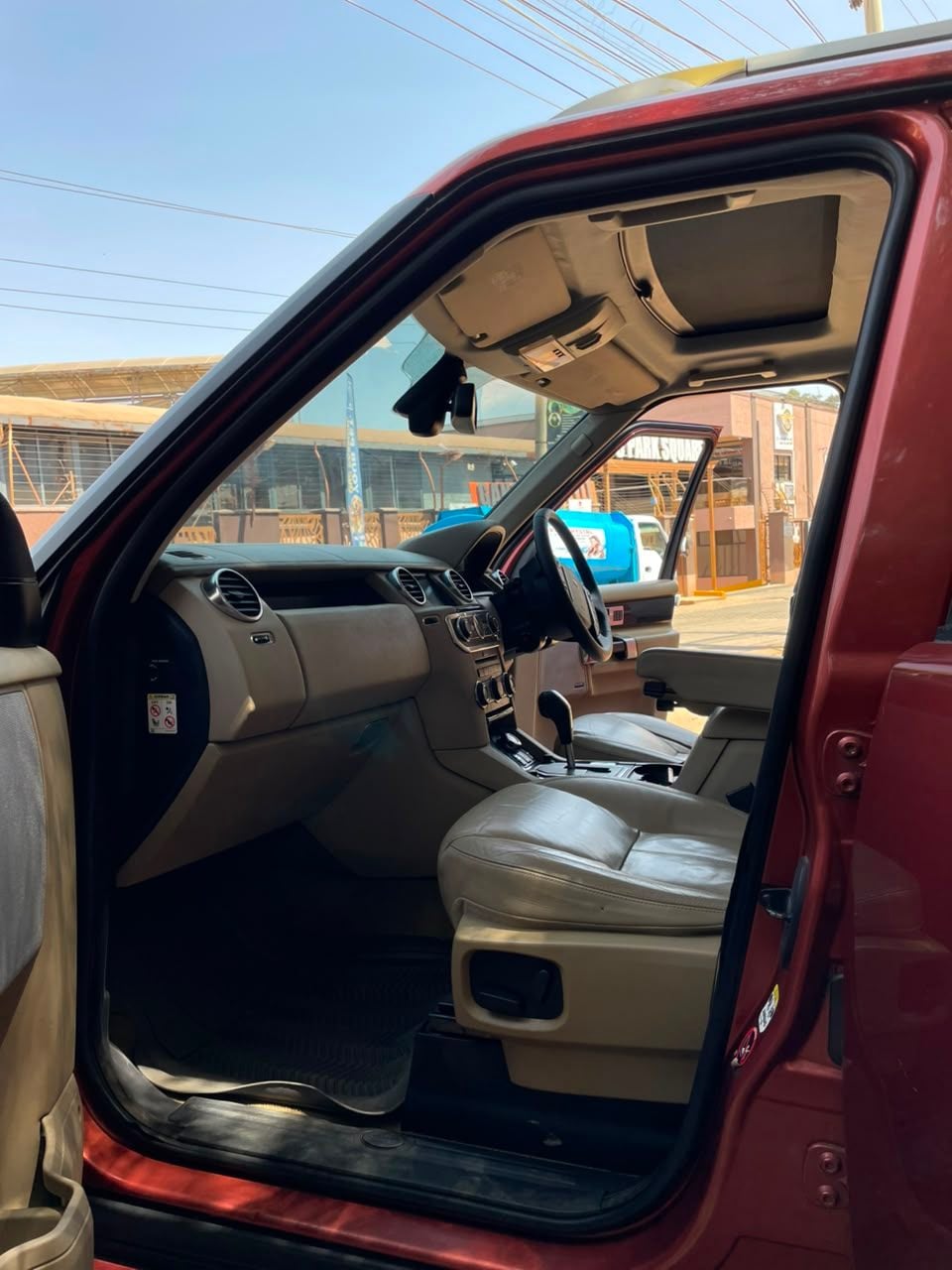 Land Rover Discovery 4 - 4/11 for sale in Kenya | RmSg Kenya