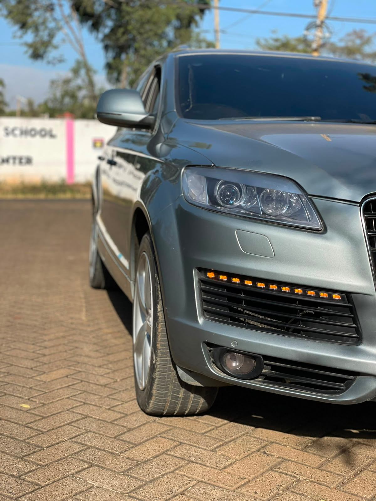 Audi Q7 - 4/12 for sale in Kenya | RmSg Kenya