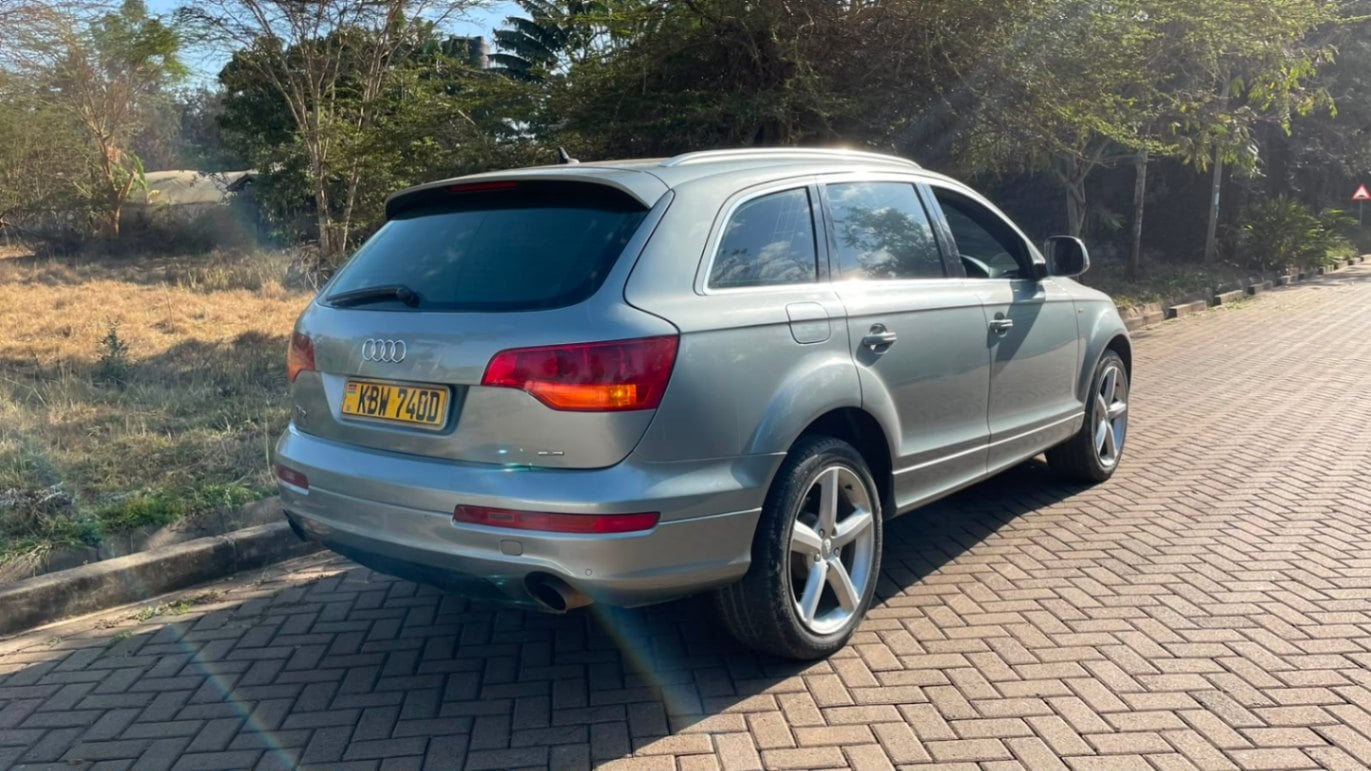 Audi Q7 - 9/12 for sale in Kenya | RmSg Kenya