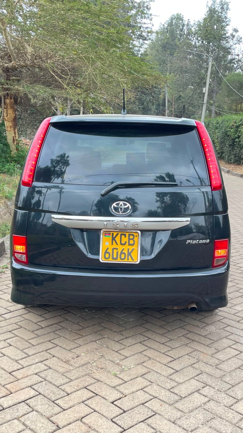 Toyota Isis - 7/10 for sale in Kenya | RmSg Kenya