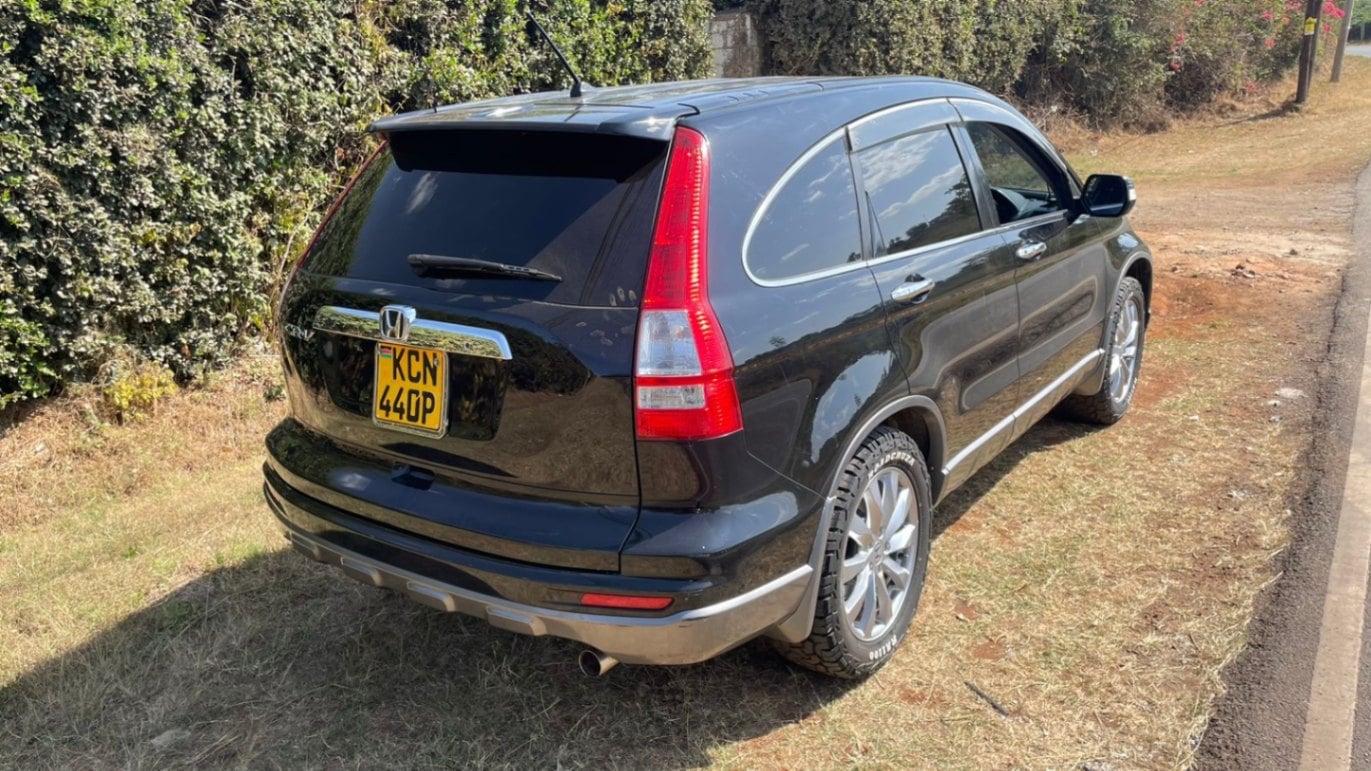 Honda CR-V - 7/10 for sale in Kenya | RmSg Kenya