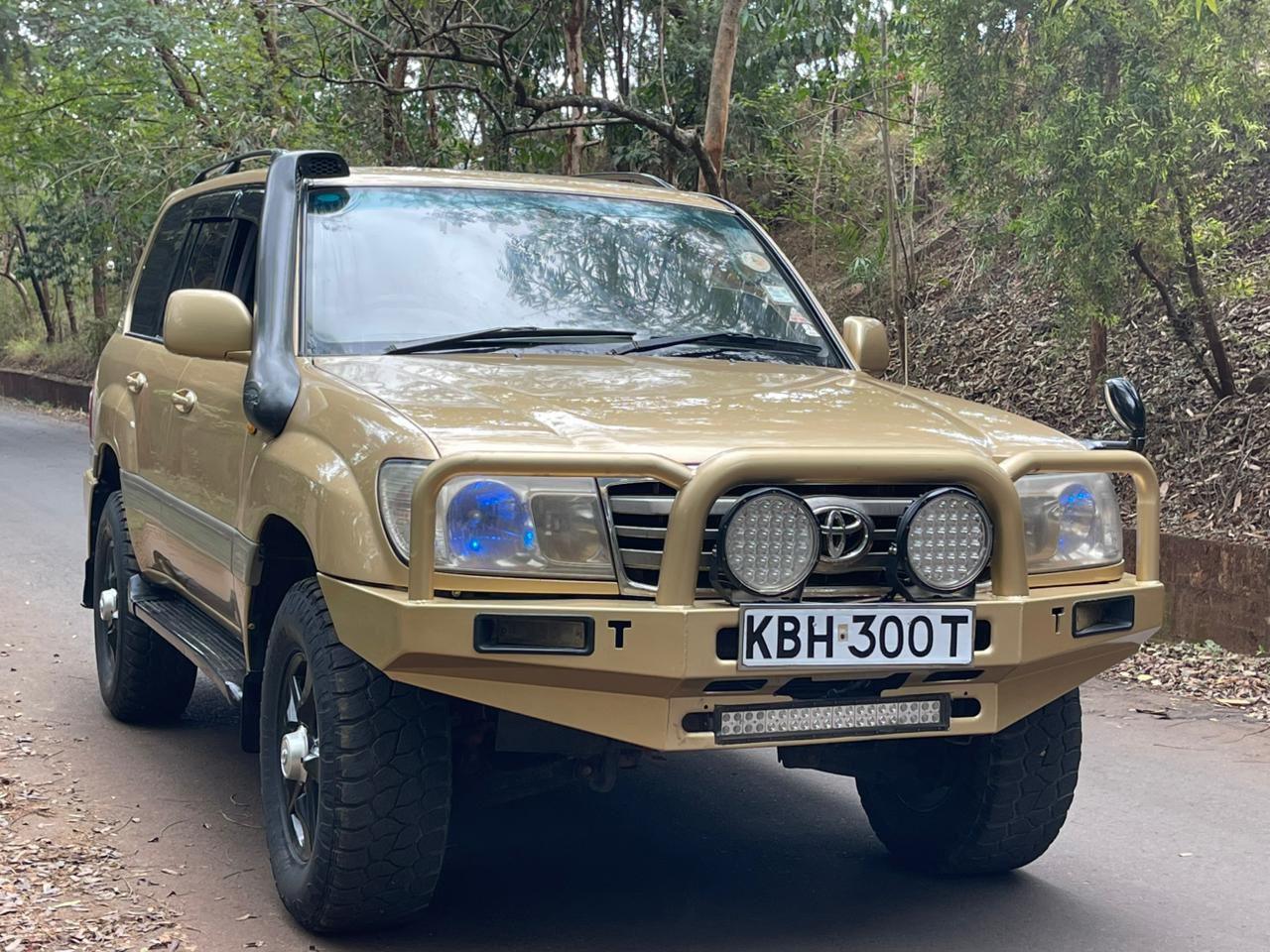 Toyota Land Cruiser V8 - 2/11 for sale in Kenya | RmSg Kenya