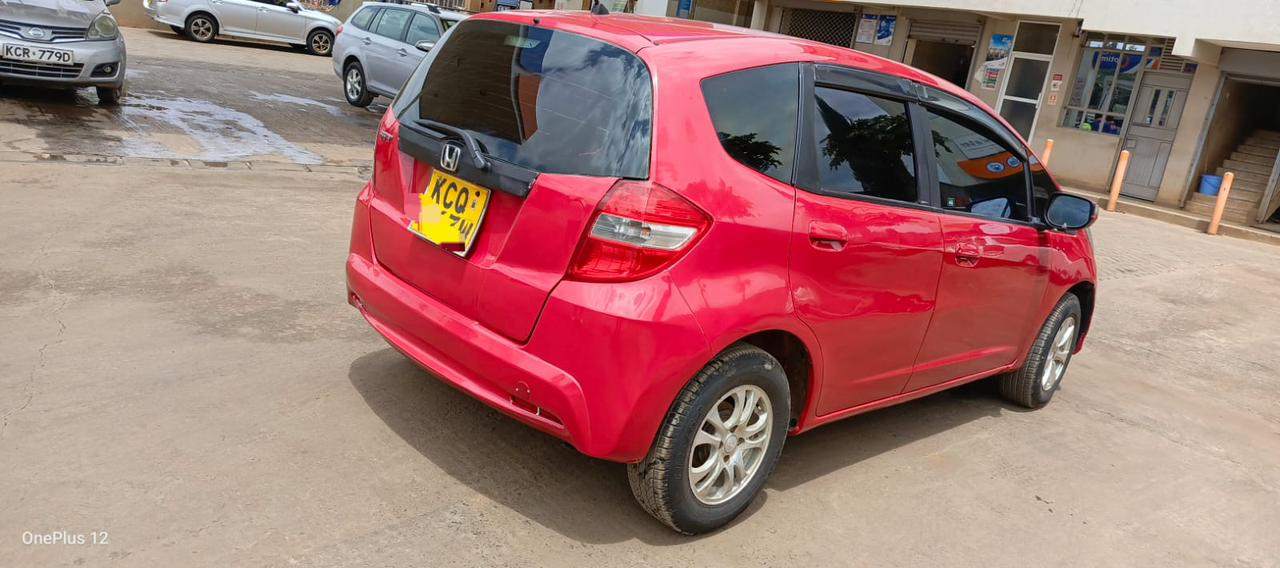Honda Fit - 8/11 for sale in Kenya | RmSg Kenya