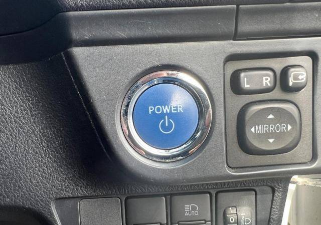 Toyota Fielder - 7/10 for sale in Kenya | RmSg Kenya