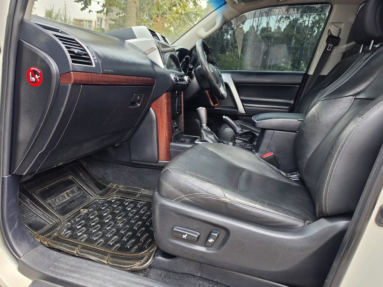 Toyota Land Cruiser Prado - 7/16 for sale in Kenya | RmSg Kenya