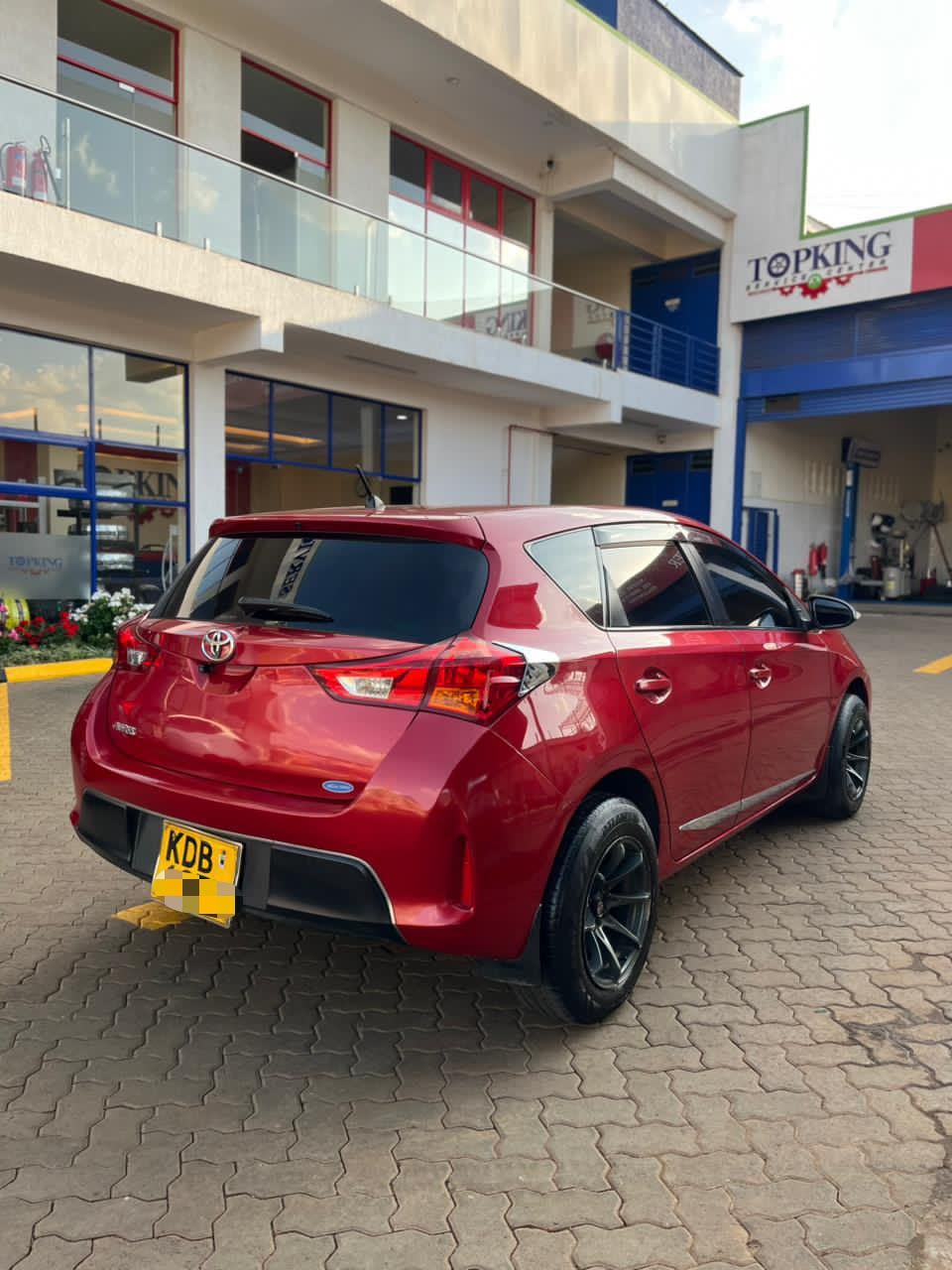 Toyota Auris - 8/9 for sale in Kenya | RmSg Kenya