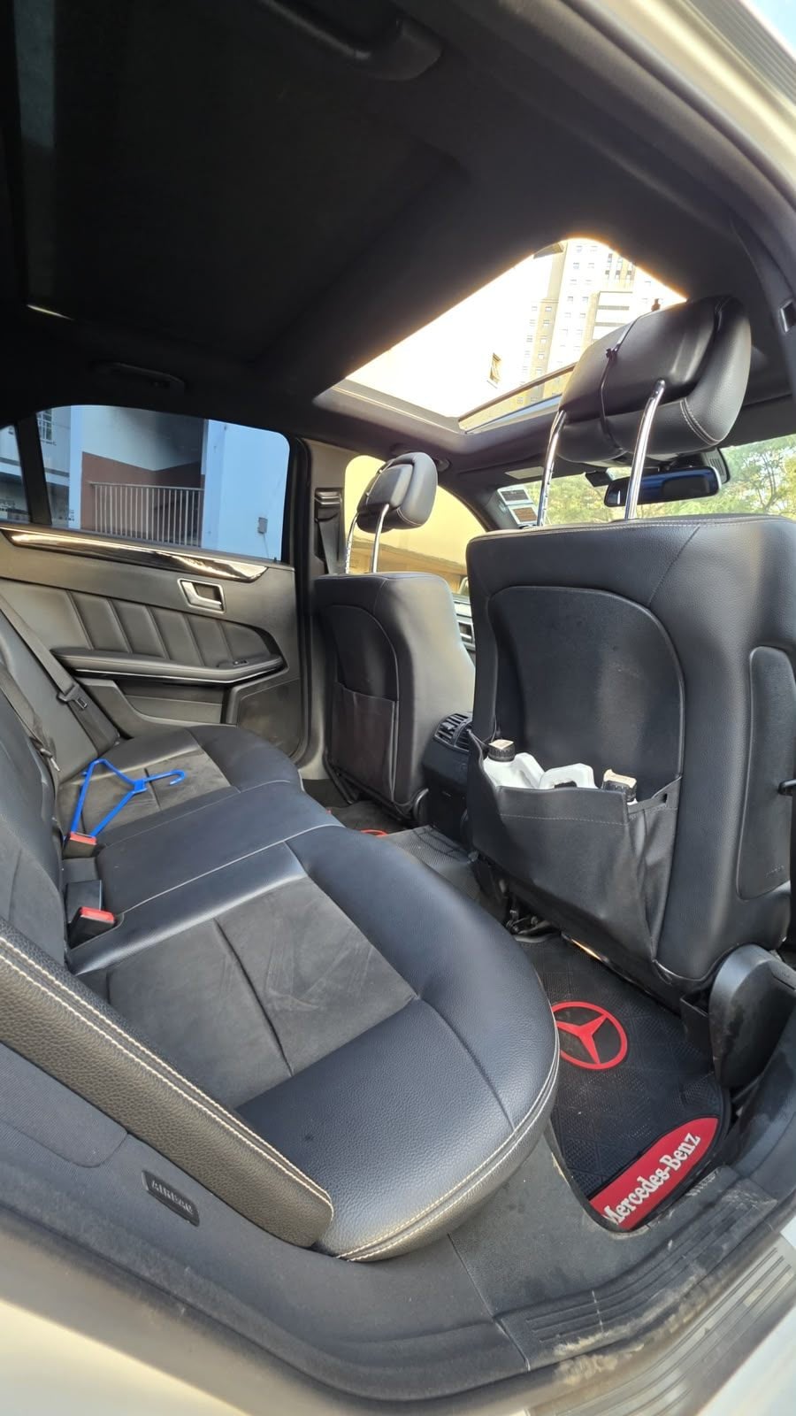 Mercedes-Benz E-Class - 9/15 for sale in Kenya | RmSg Kenya