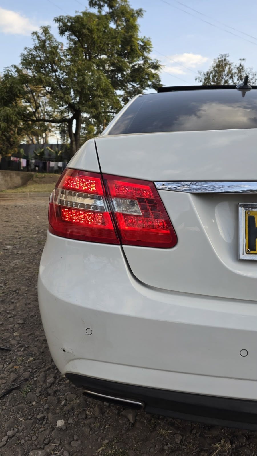 Mercedes-Benz E-Class - 13/15 for sale in Kenya | RmSg Kenya
