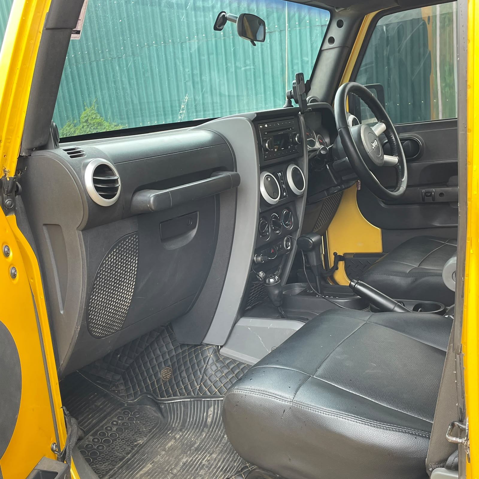 Jeep Wrangler - 4/10 for sale in Kenya | RmSg Kenya