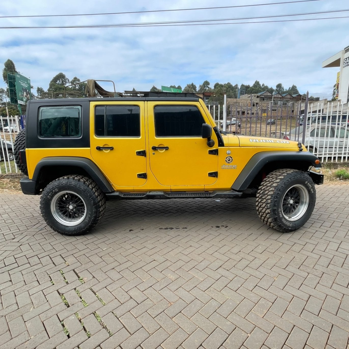 Jeep Wrangler - 7/10 for sale in Kenya | RmSg Kenya