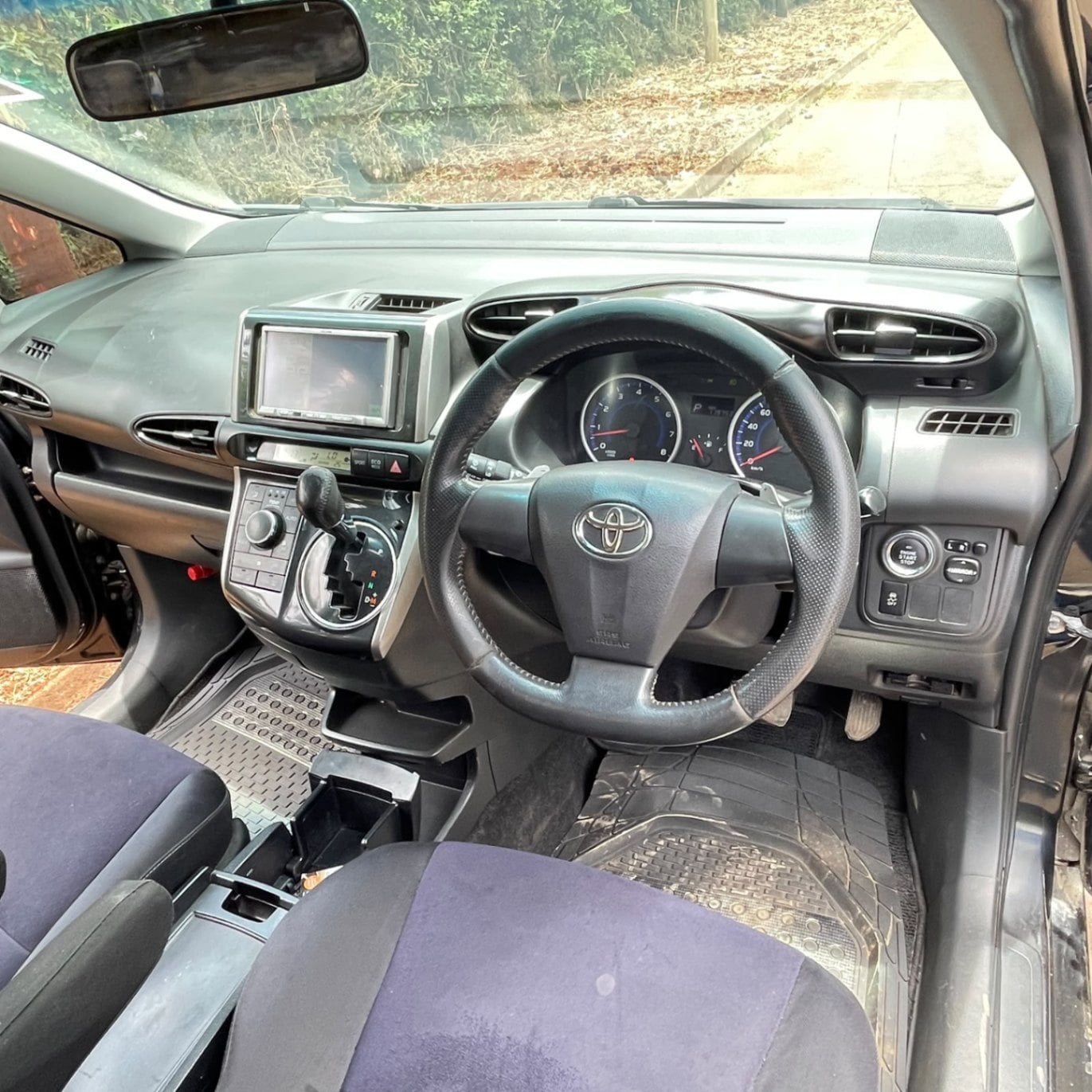 Toyota Wish - 3/9 for sale in Kenya | RmSg Kenya
