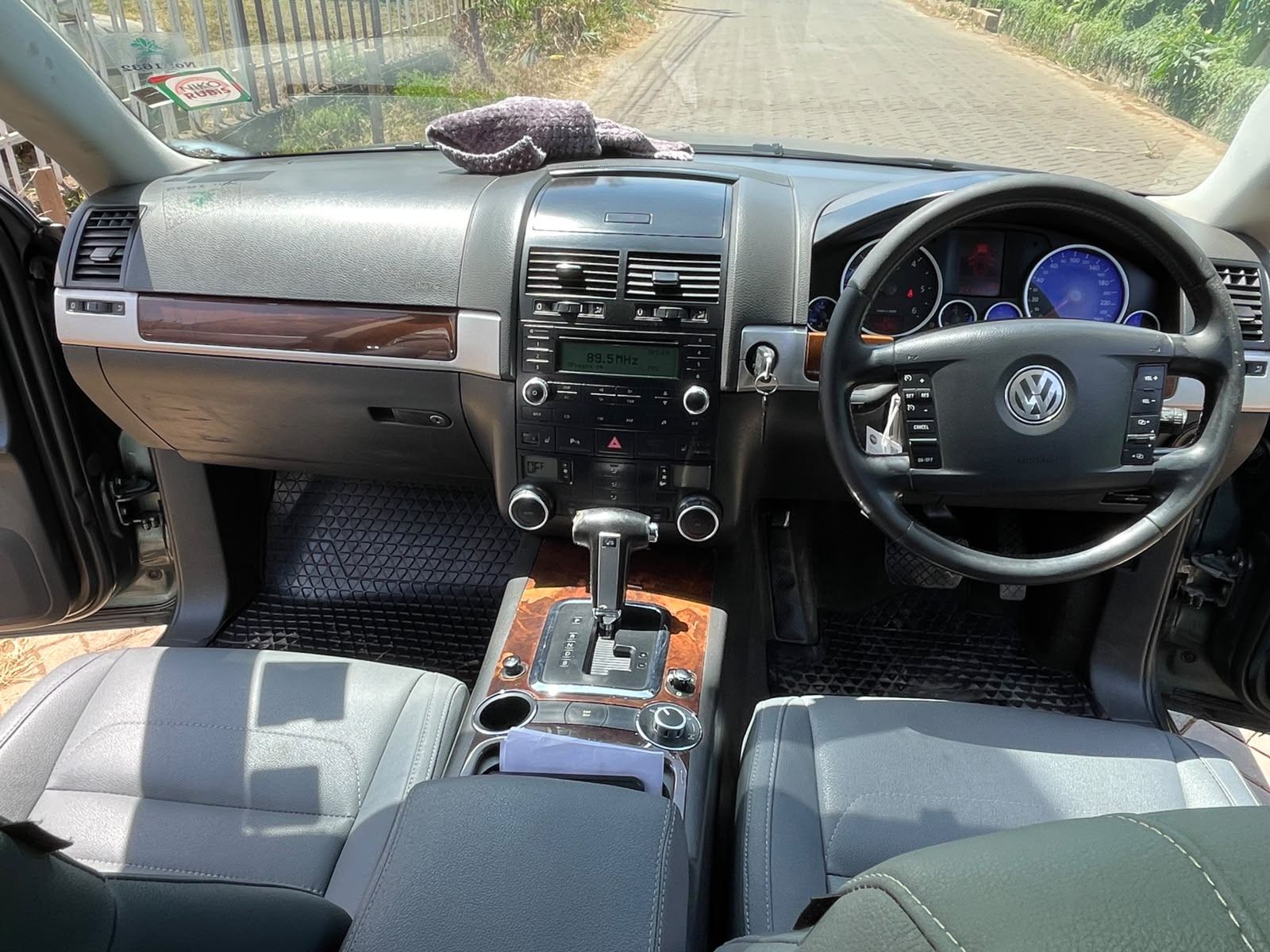 Volkswagen Touareg - 4/11 for sale in Kenya | RmSg Kenya