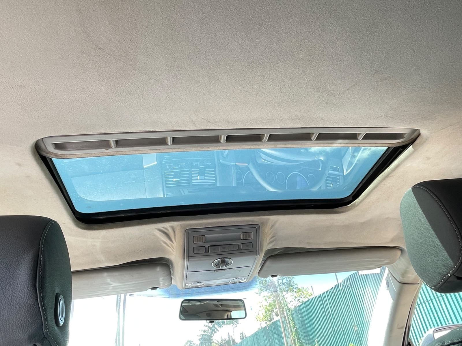 Volkswagen Touareg - 8/11 for sale in Kenya | RmSg Kenya