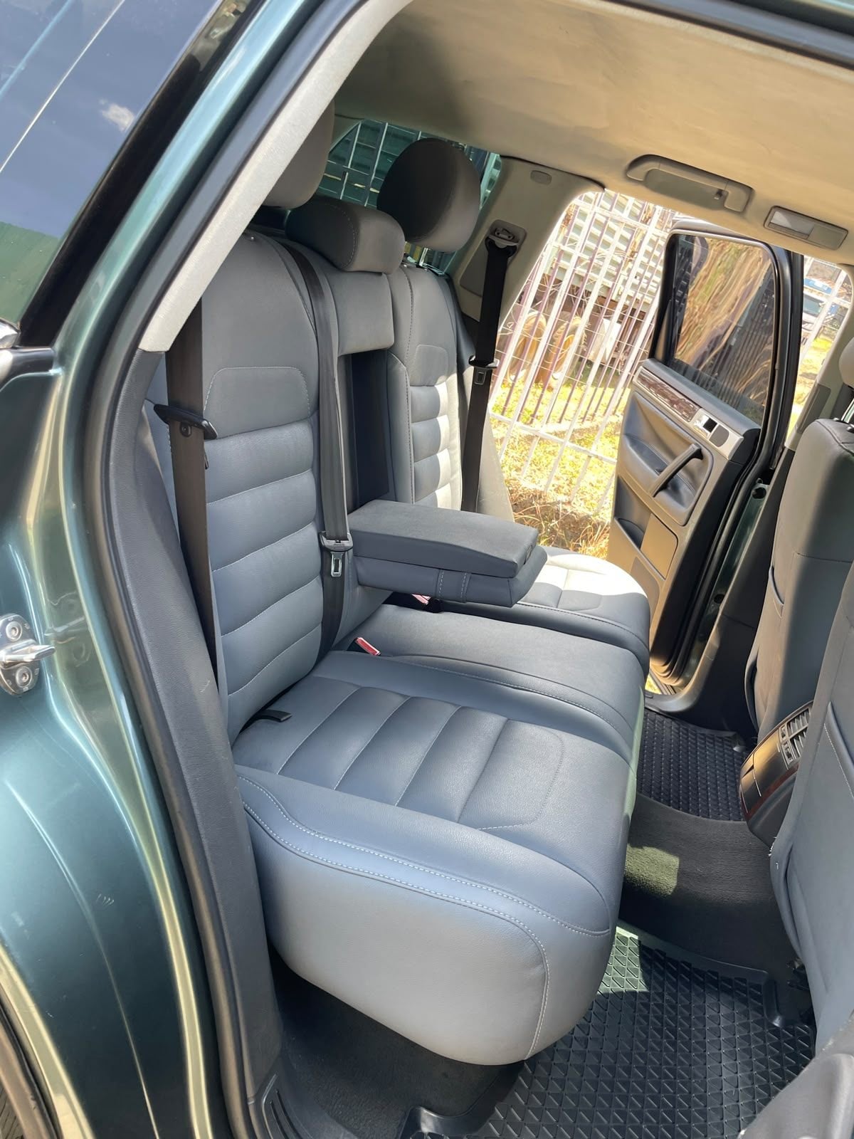 Volkswagen Touareg - 9/11 for sale in Kenya | RmSg Kenya