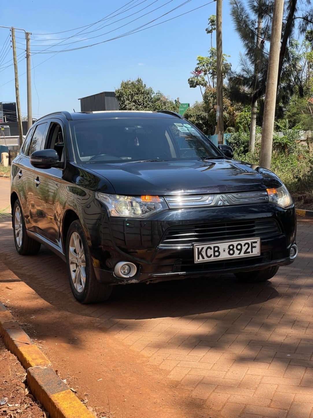 Mitsubishi Outlander - 3/12 for sale in Kenya | RmSg Kenya