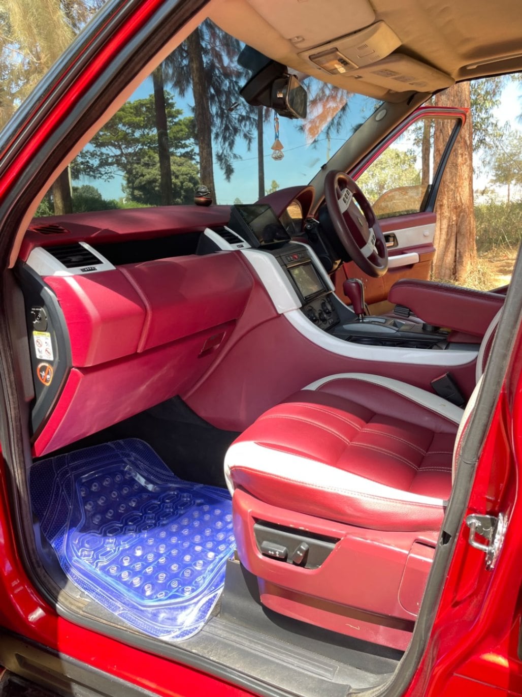Land Rover Range Rover Sport - 7/11 for sale in Kenya | RmSg Kenya