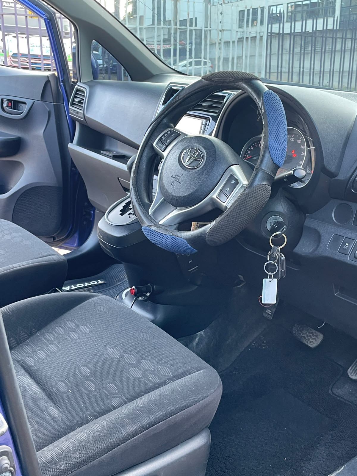 Toyota Ractis - 4/14 for sale in Kenya | RmSg Kenya