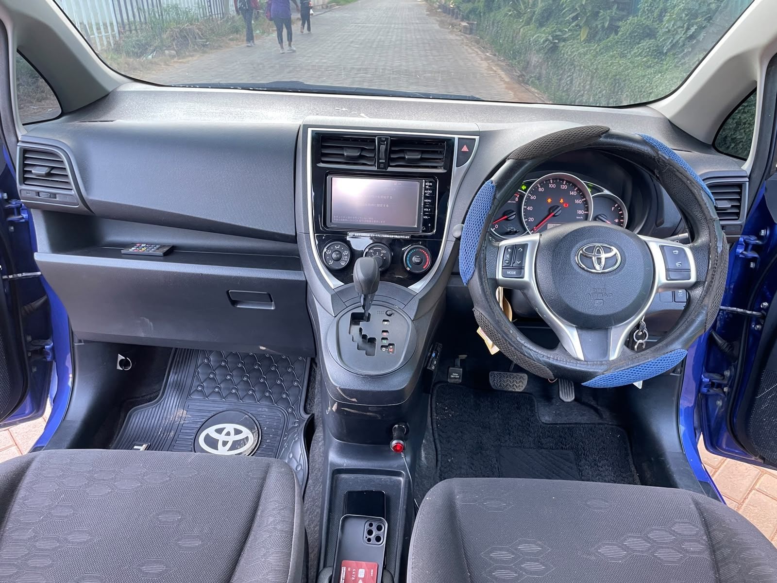 Toyota Ractis - 5/14 for sale in Kenya | RmSg Kenya