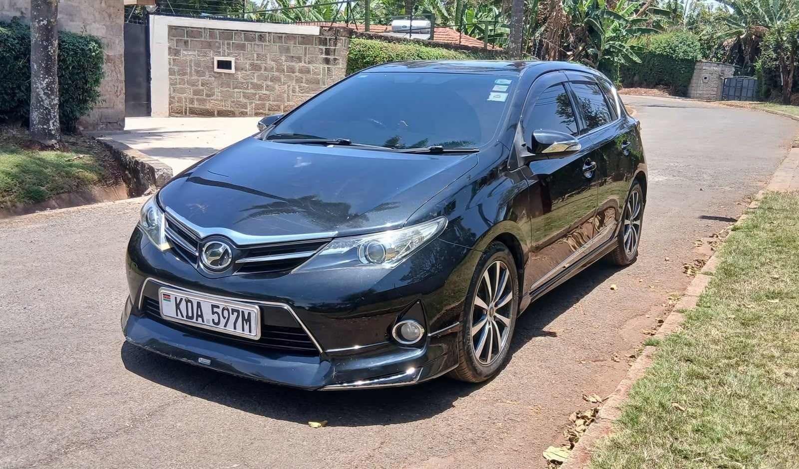 Toyota Auris - 2/9 for sale in Kenya | RmSg Kenya