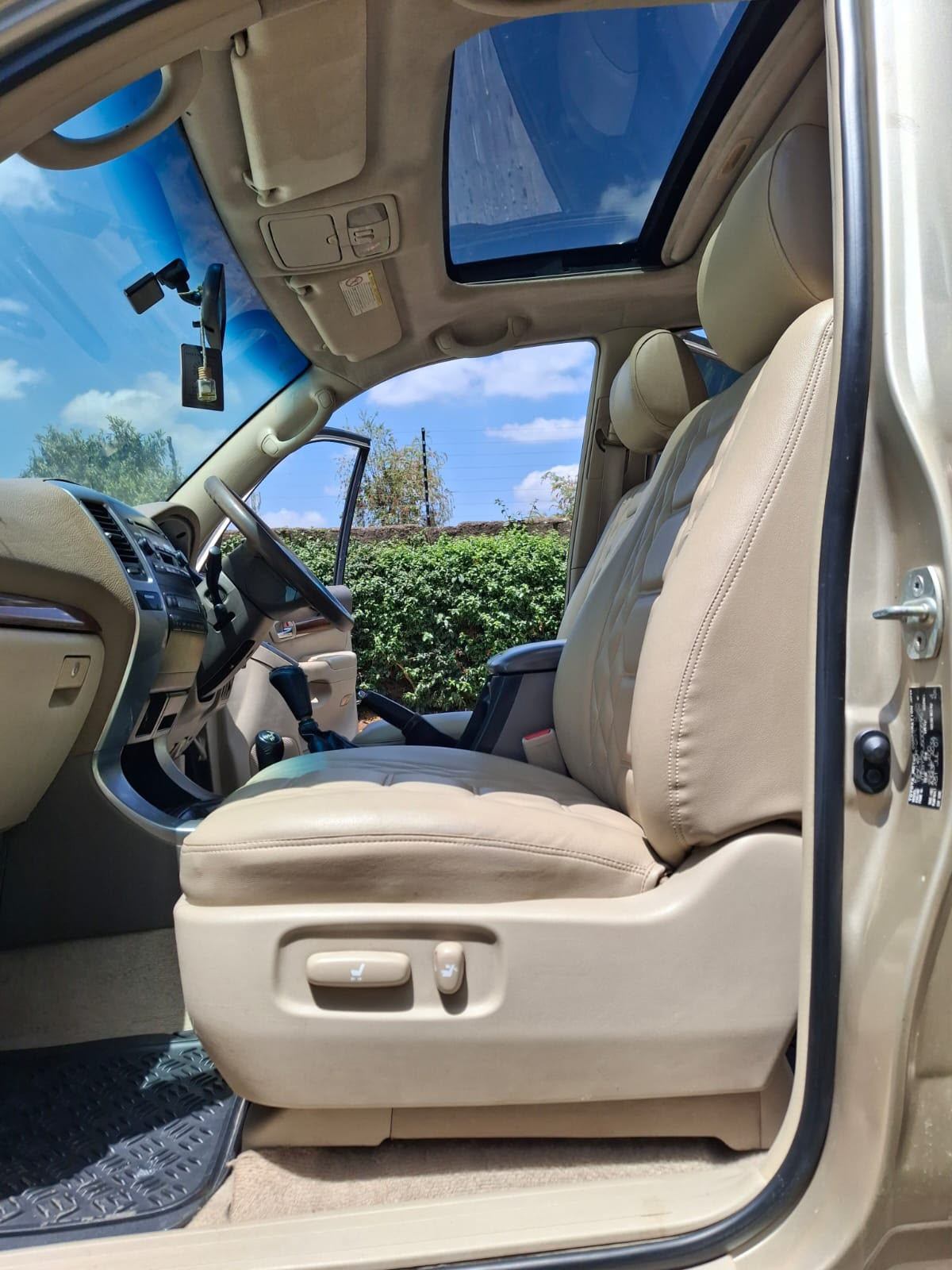 Toyota Land Cruiser Prado - 7/9 for sale in Kenya | RmSg Kenya