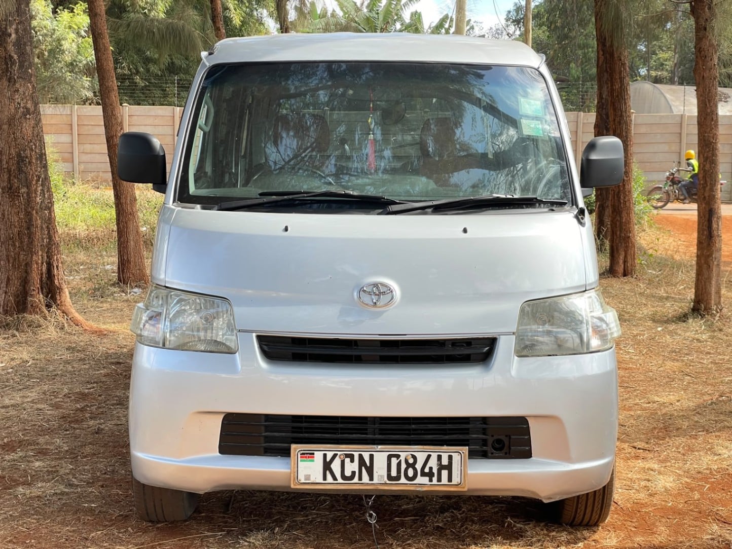 Toyota LiteAce - 1/10 for sale in Kenya | RmSg Kenya