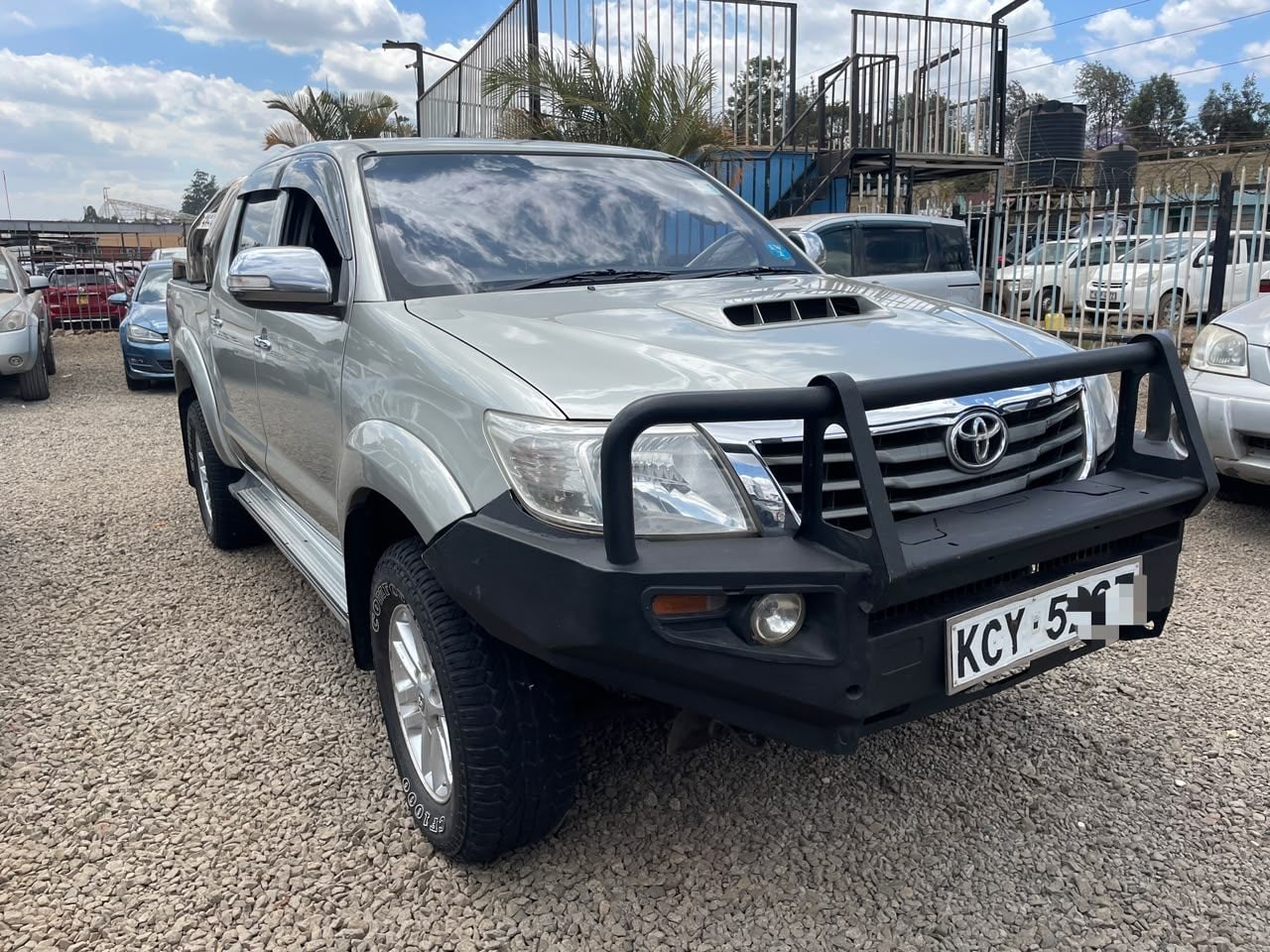 Toyota Hilux - 1/7 for sale in Kenya | RmSg Kenya