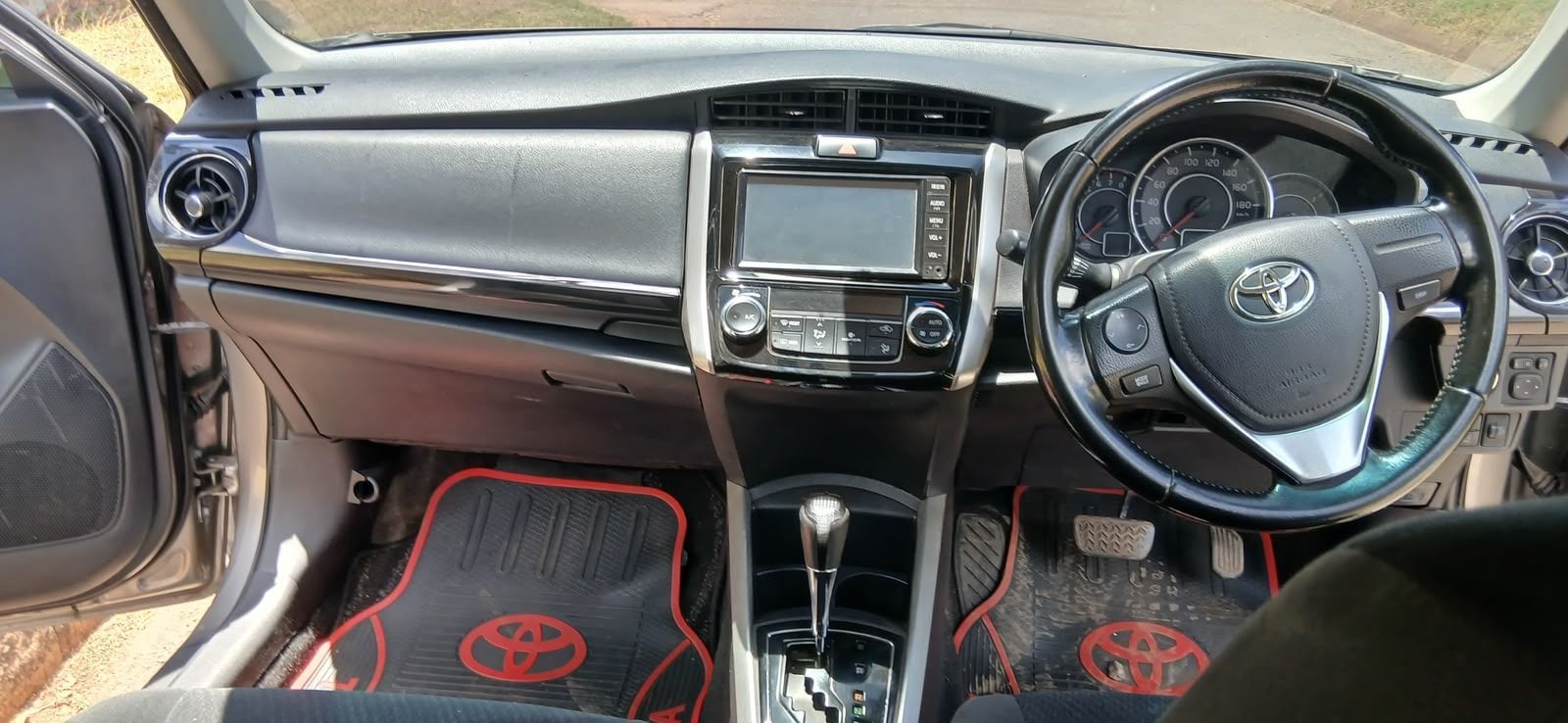 Toyota Axio - 6/13 for sale in Kenya | RmSg Kenya
