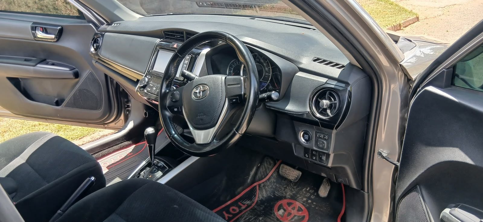 Toyota Axio - 5/13 for sale in Kenya | RmSg Kenya